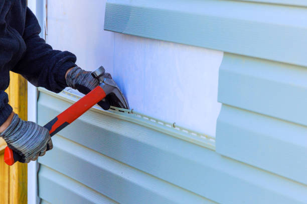 Reliable Emergency Siding Repair contractor in Dunnellon, FL by Squared Siding